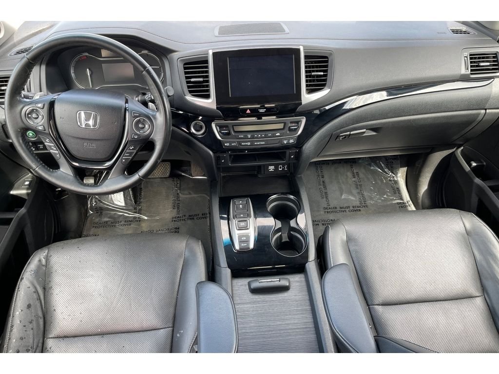 Used 2020 Pacific Pewter Metallic Honda RTL-E image 15