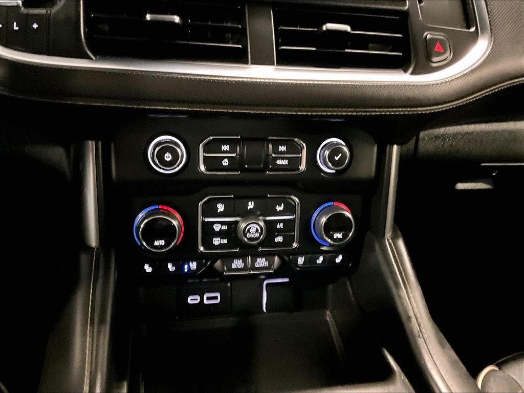 Used 2023 Gray Chevrolet Premier image 26