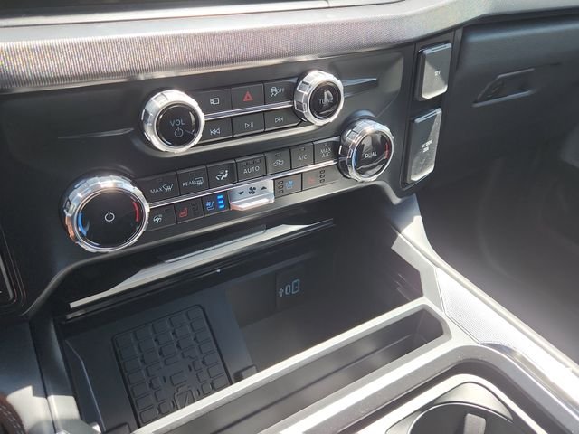 New 2026 Star White Metallic Tri-Coat Ford F-250® Platinum® image 20