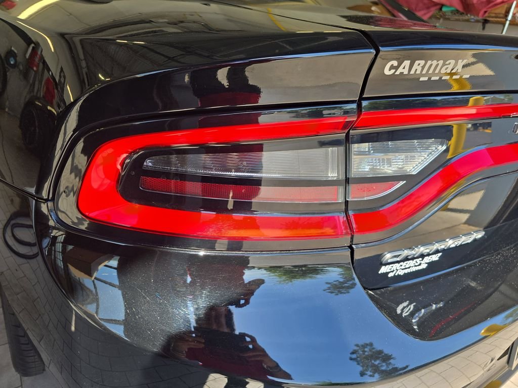 Used 2022 Black Dodge SXT image 36