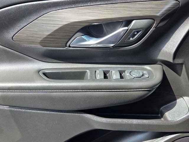 2024 GMC Terrain SLE - Photo 29