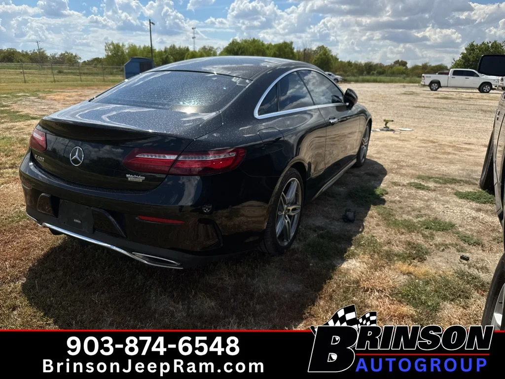 Used 2018 Obsidian Black Metallic Mercedes-Benz E400 image 5
