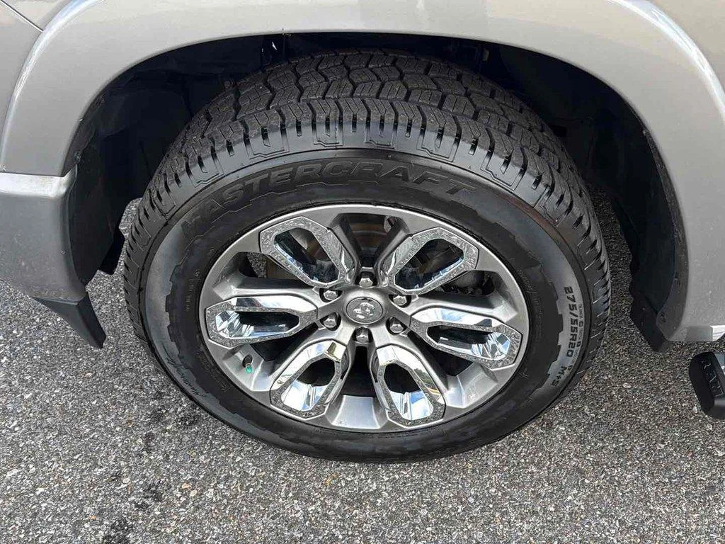 2022 RAM Ram 1500 Pickup Laramie - Photo 12