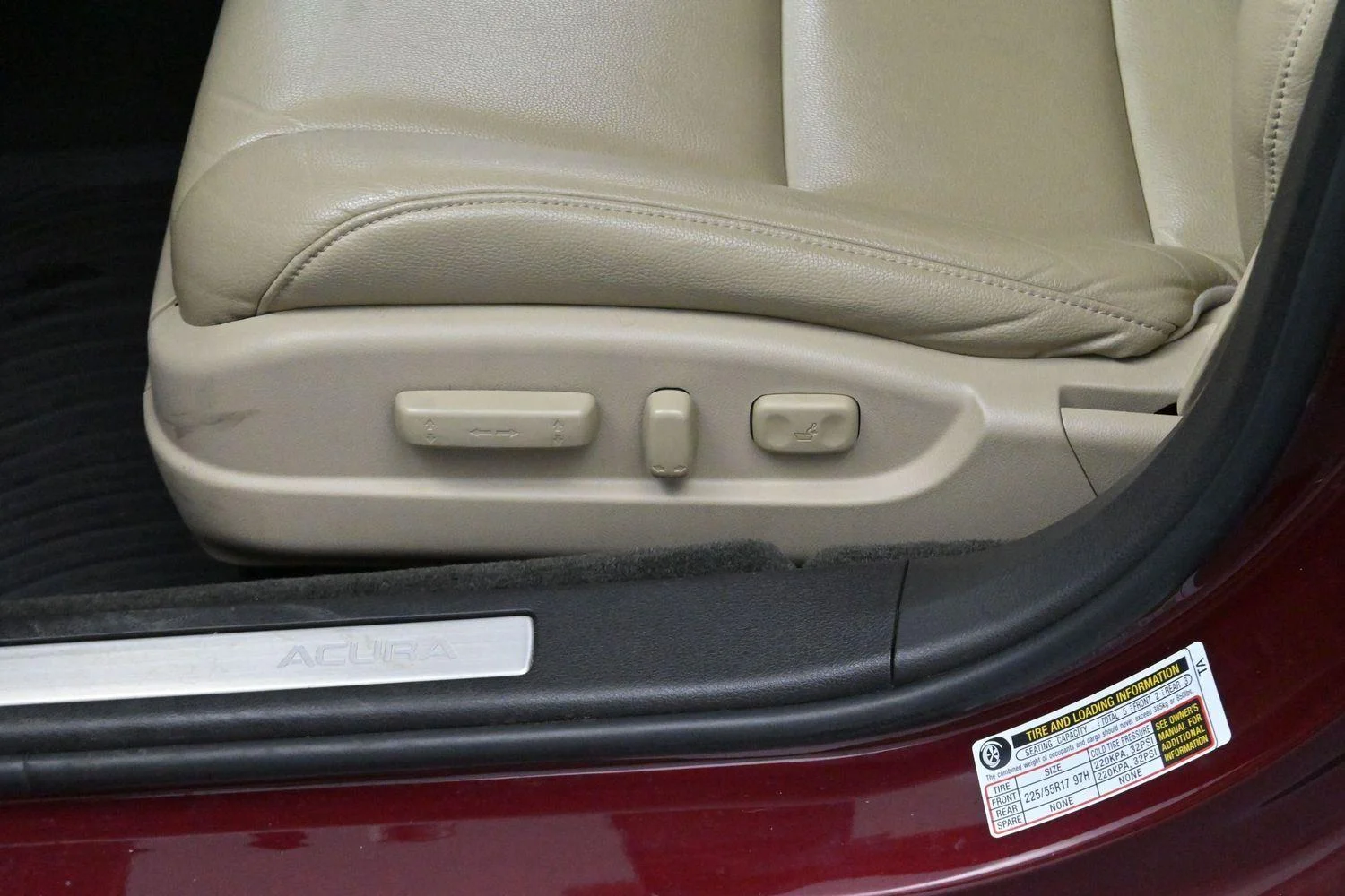 Used 2015 Basque Red Pearl II Acura Base image 14