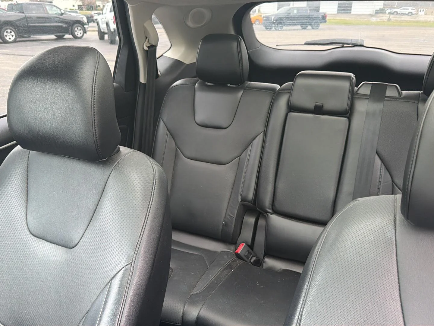 Used 2015 Magnetic Metallic FORD Titanium image 19