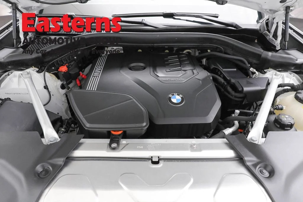 Used 2023 White BMW xDrive30i image 7