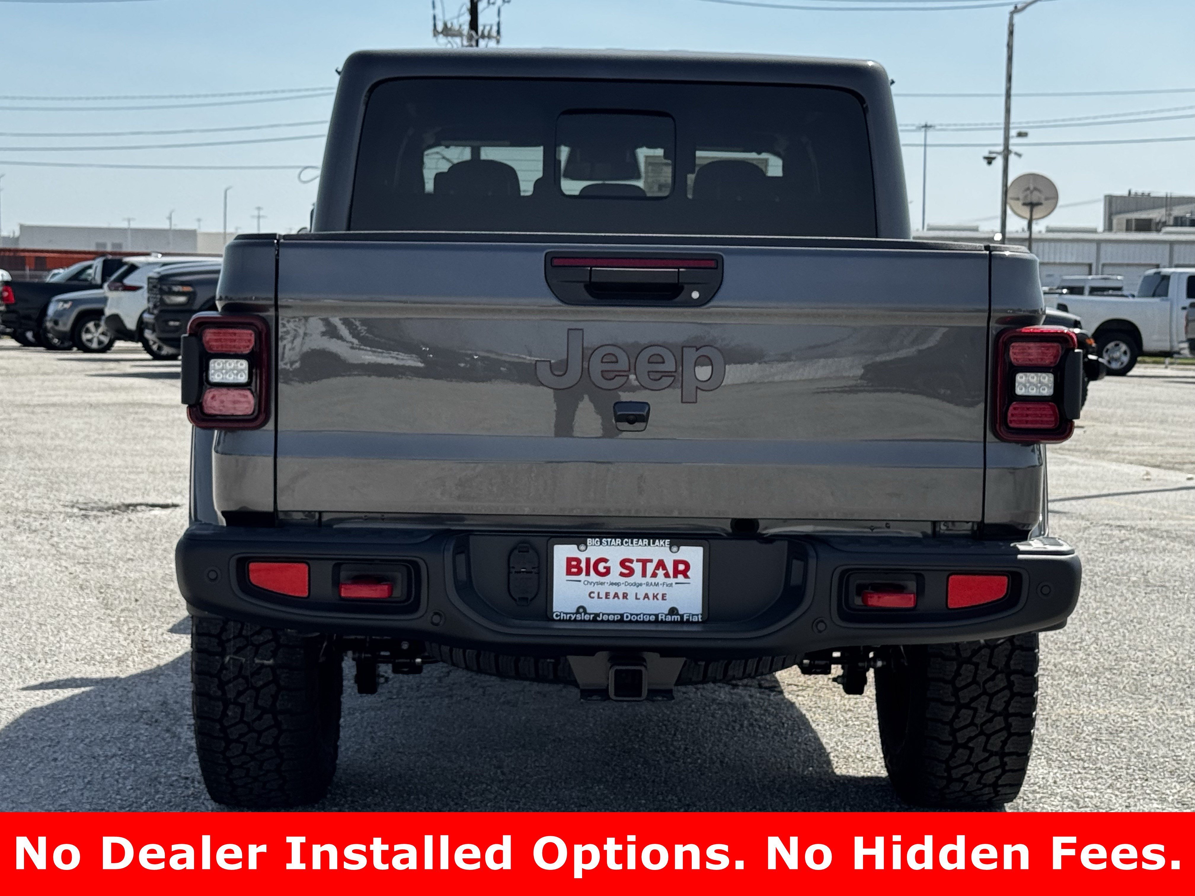 New 2026 Granite Crystal Metallic Clearcoat Jeep Rubicon X image 8