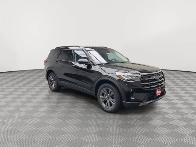 Used 2026 Agate Black Metallic Ford Active with 100A Pkg image 36