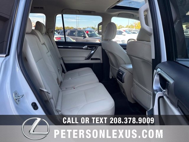 2023 Lexus GX PREMIUM - Photo 19