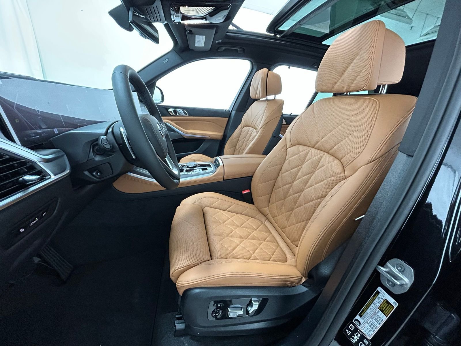 New 2026 Black Sapphire Metallic BMW xDrive40i image 46