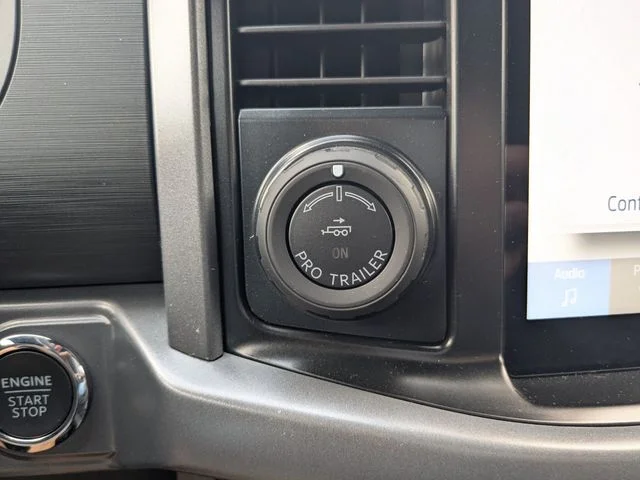 New 2026 Avalanche Ford XLT image 24
