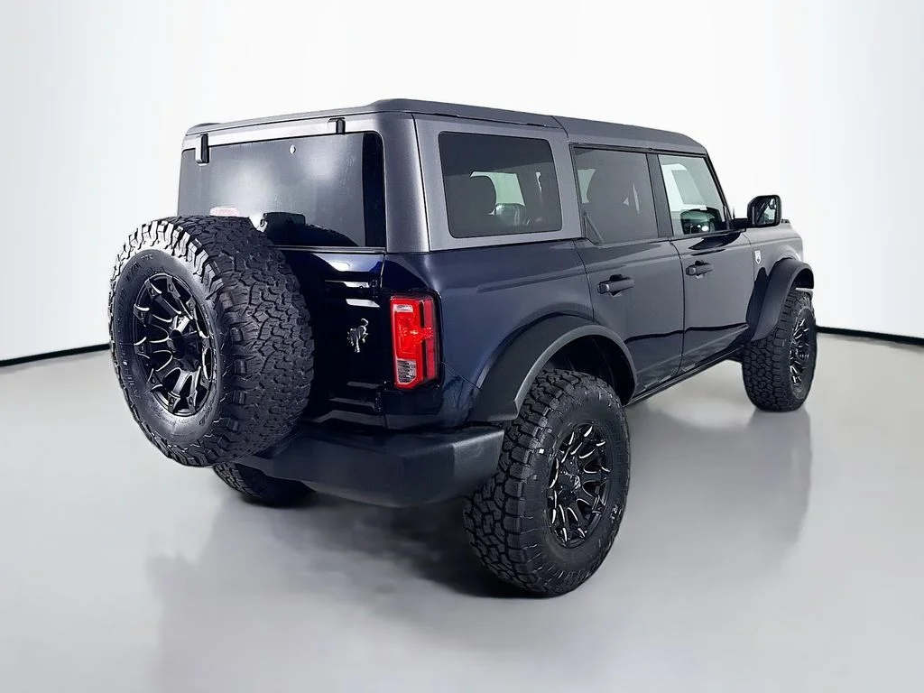 Used 2021 Blue Ford Big Bend image 9