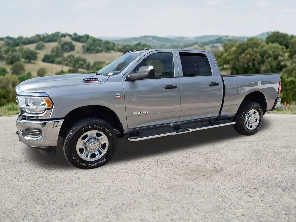 Used 2022 Silver Ram Tradesman image 4