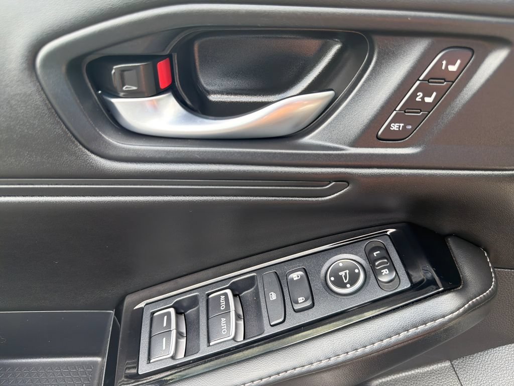 2023 Honda Accord Hybrid Touring - Photo 37
