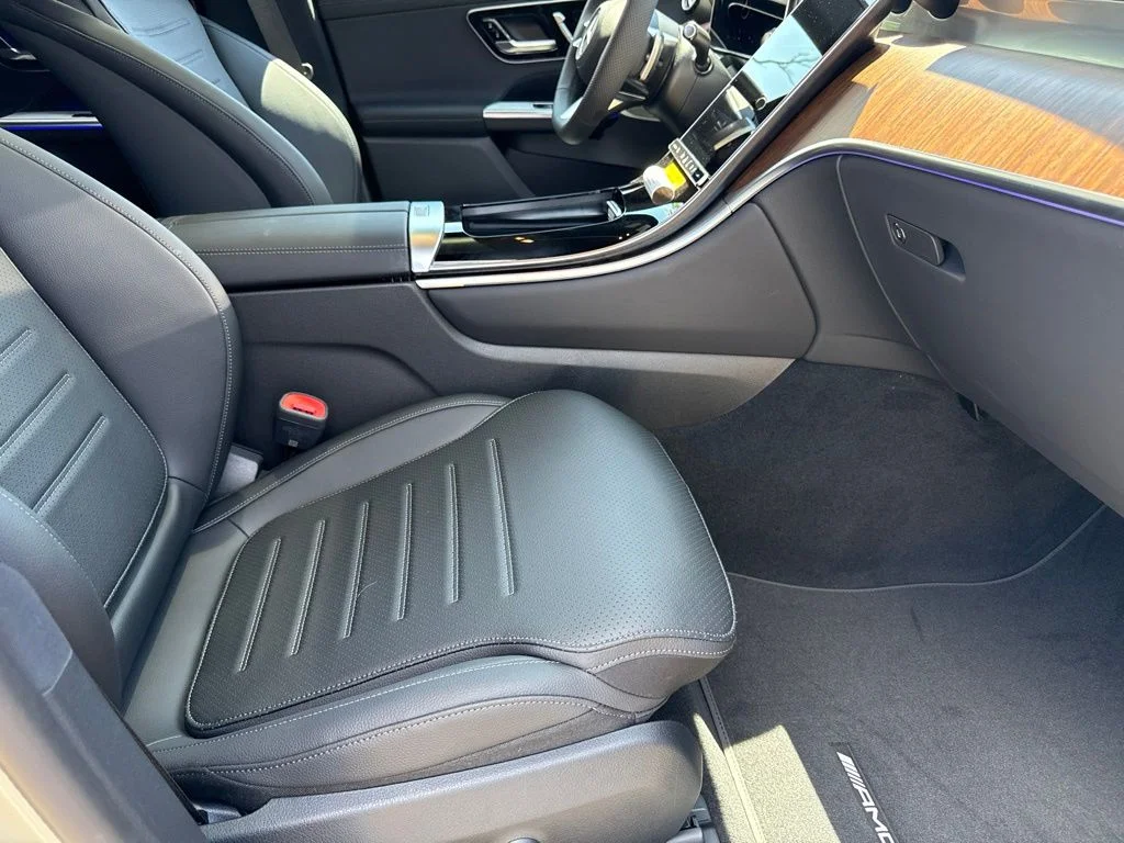 New 2026 Cirrus Silver Metallic Mercedes-Benz GLC 300 image 54