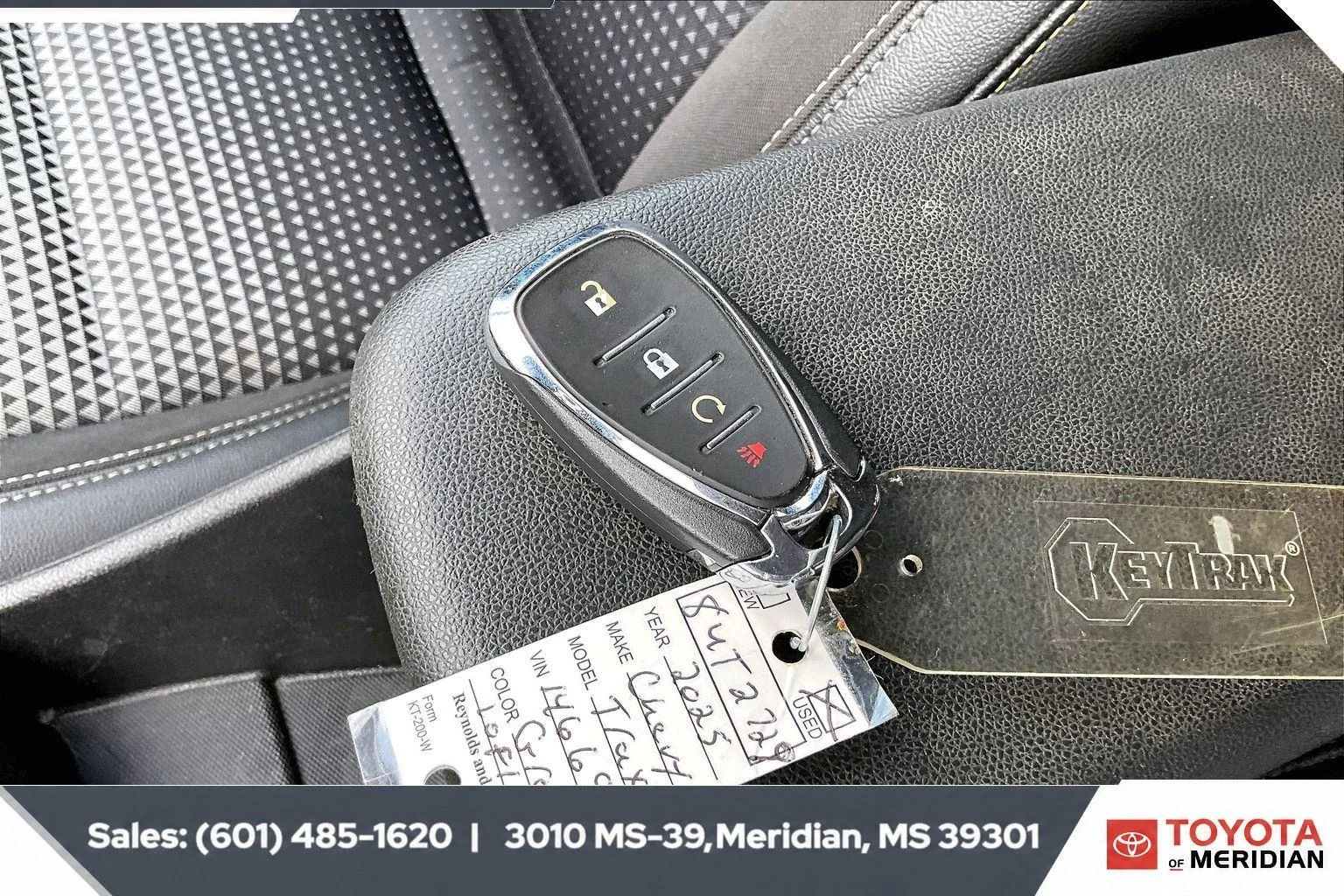 Used 2025 Cypress Gray Chevrolet LT image 9
