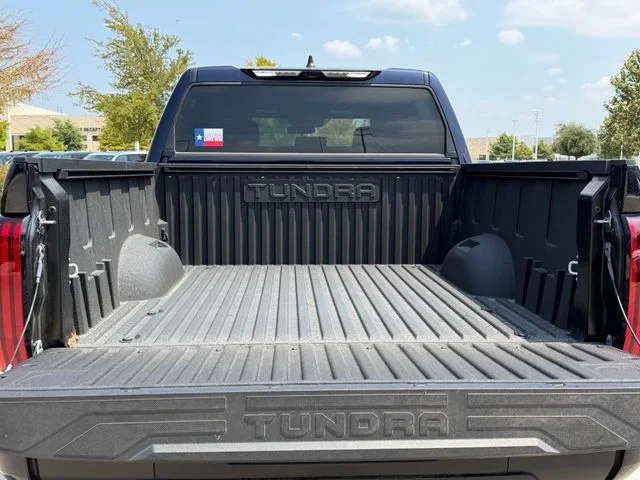 2026 Toyota Tundra SR5 - Photo 8