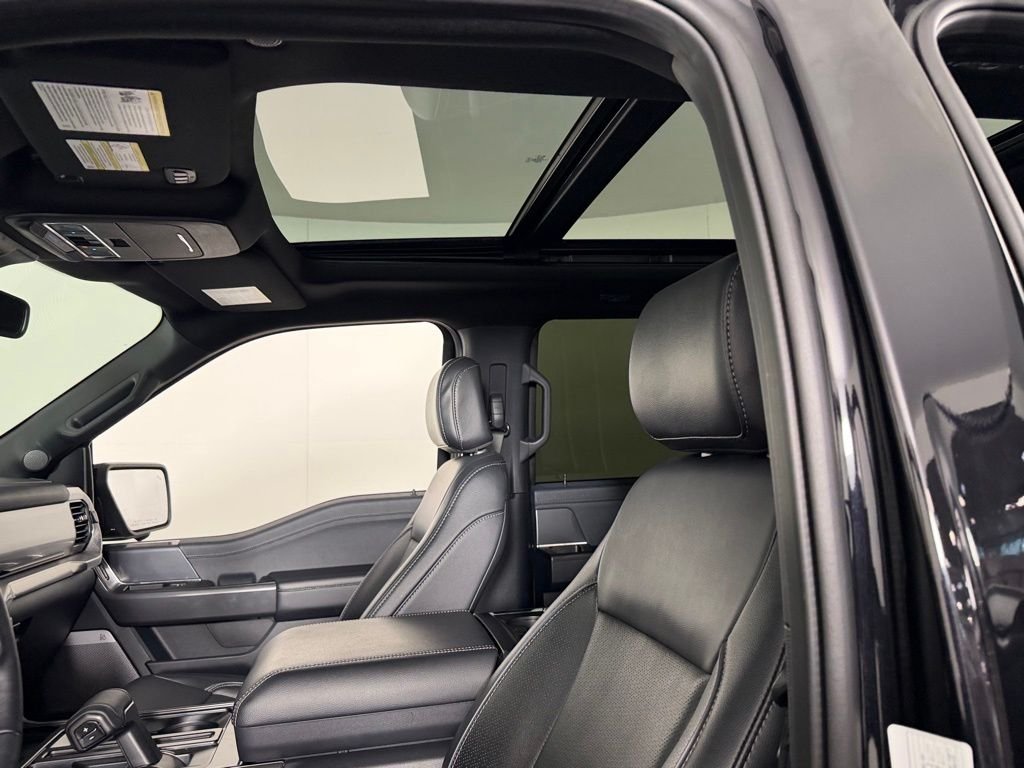 Used 2024 Agate Black Metallic Ford Lariat image 24