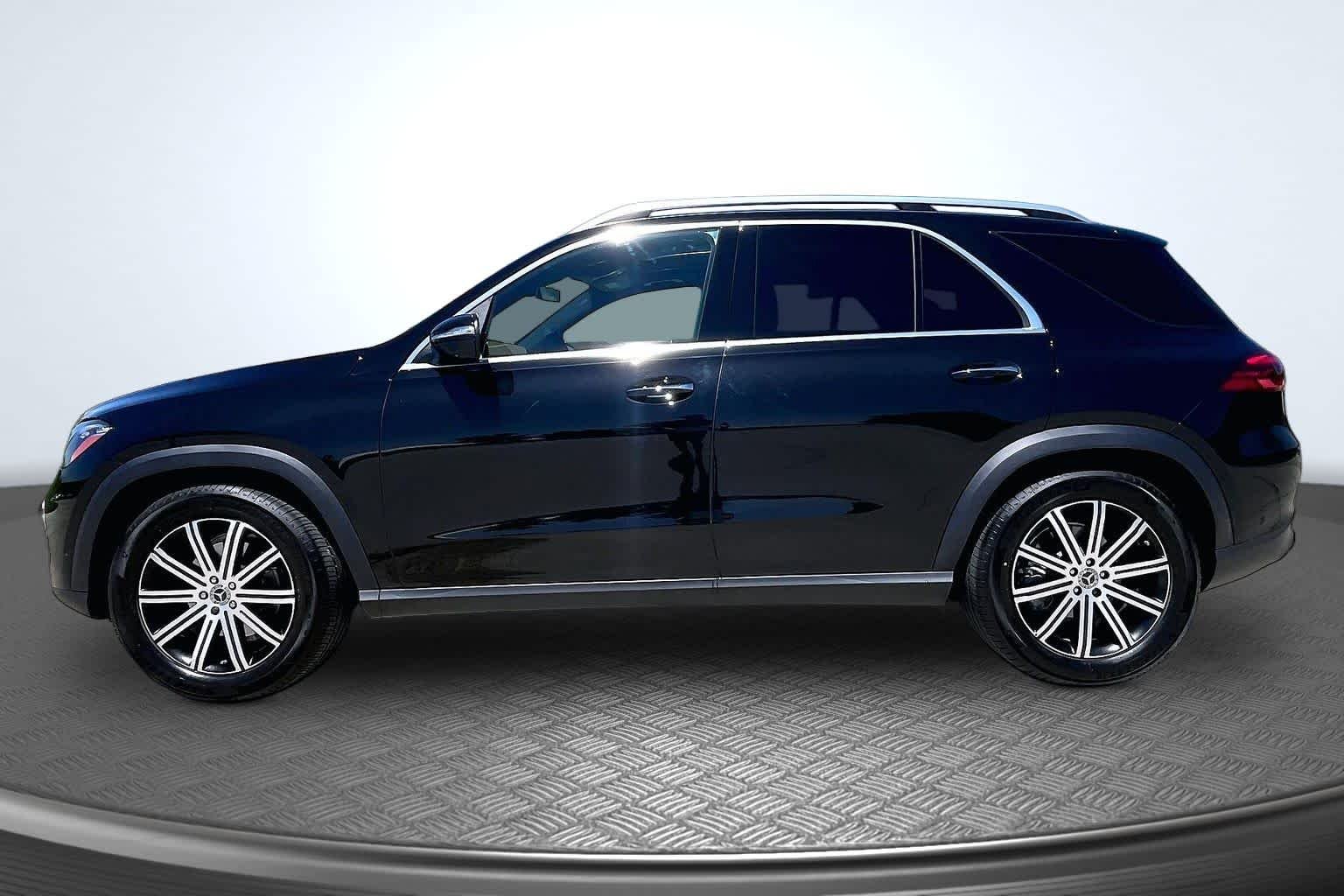 New 2026 Obsidian Black Metallic Mercedes-Benz GLE 350 image 3