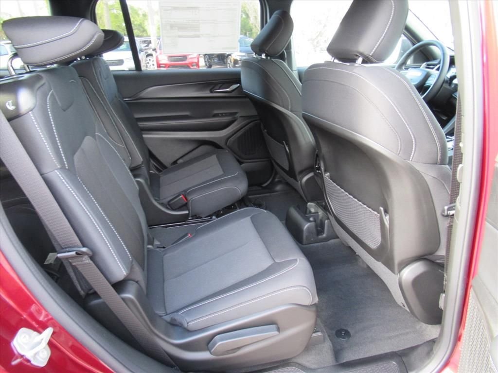 New 2026 Velvet Red Pearlcoat Jeep Laredo X image 28