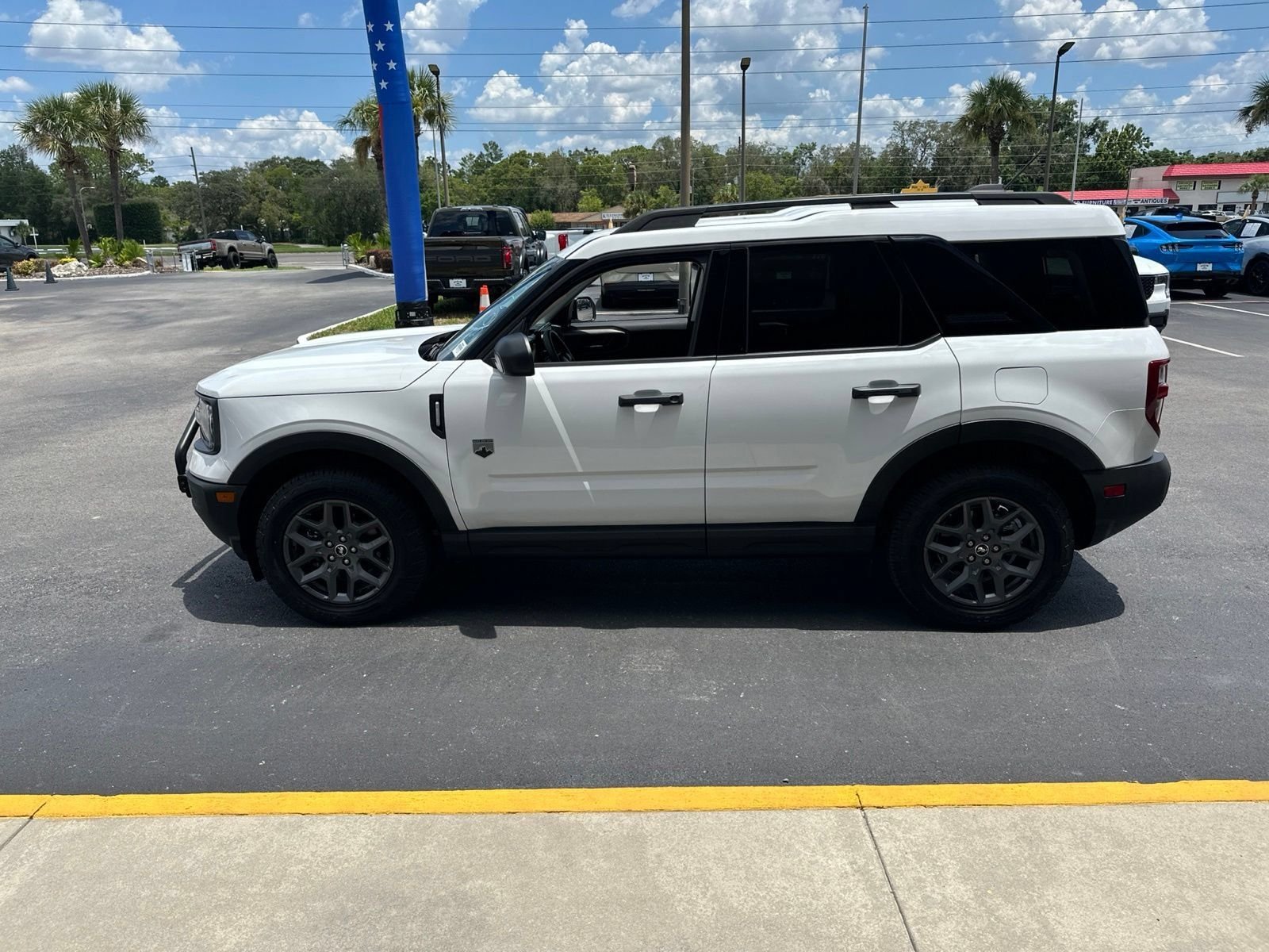 Used 2025 Oxford White Ford Big Bend image 7