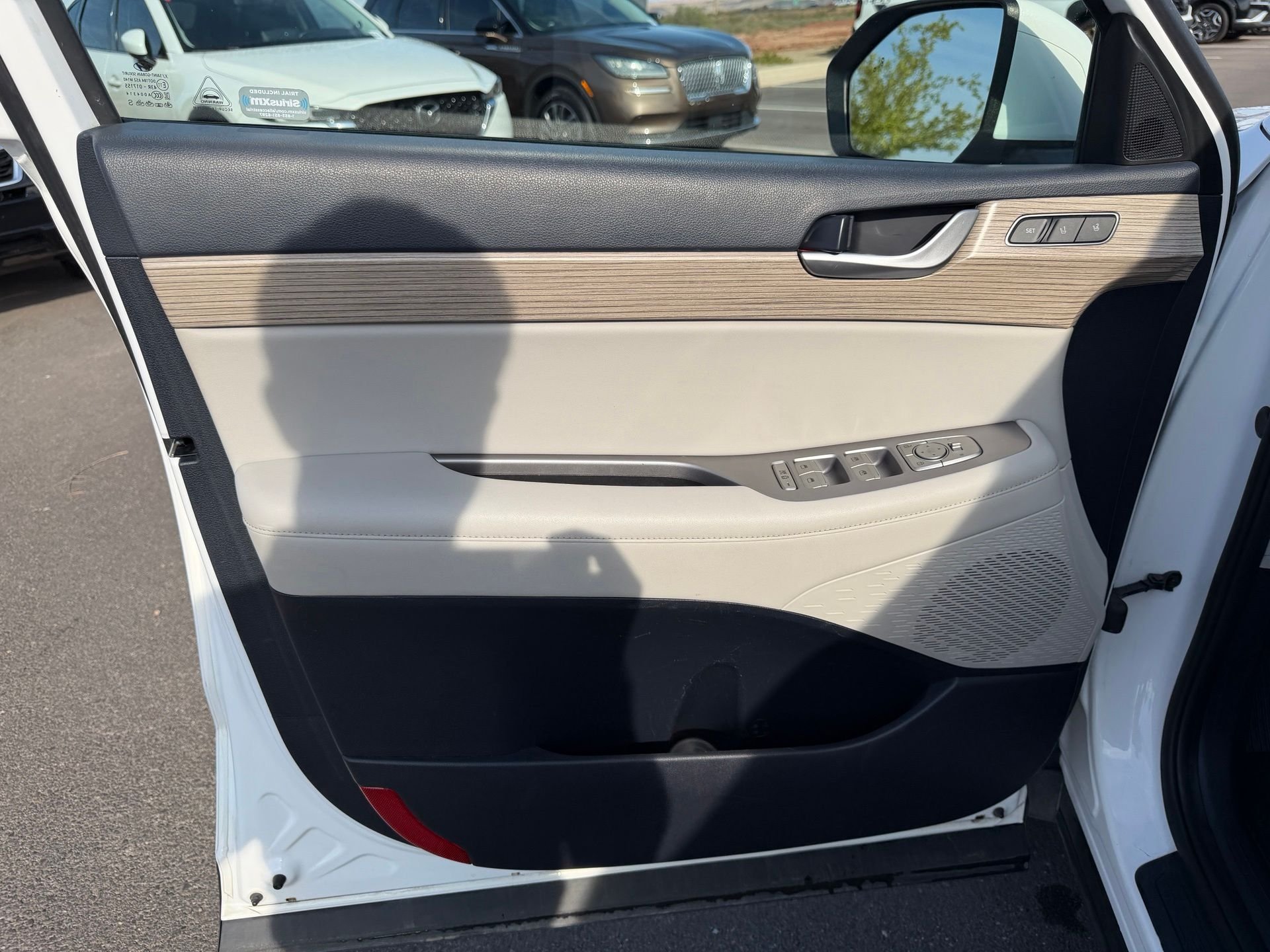 Used 2021 White Hyundai SEL image 31