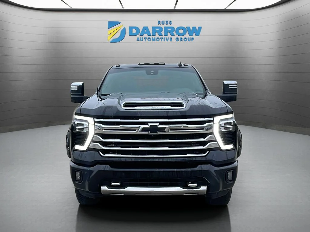 Used 2024 Black Chevrolet High Country image 8
