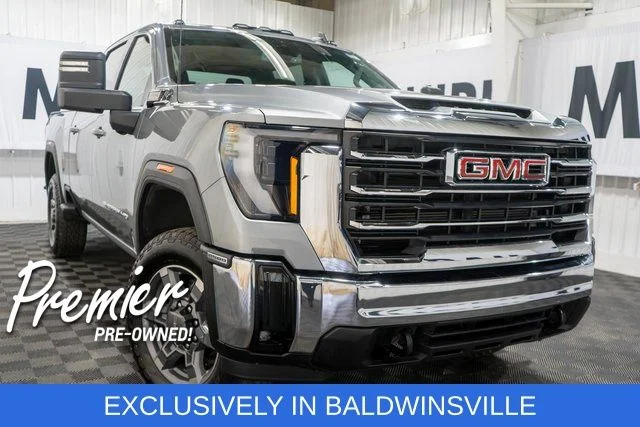 Used 2025 Silver GMC SLE image 1