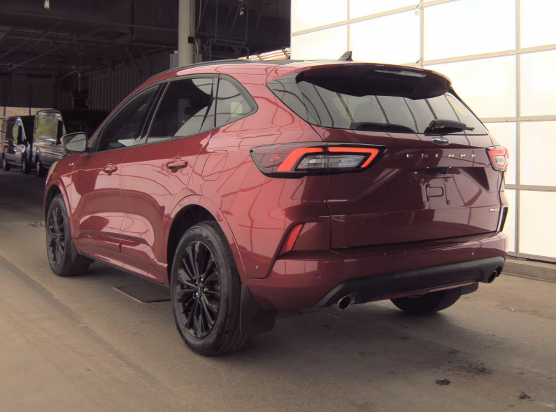 Used 2024 Red Metallic Ford ST-Line Elite image 3