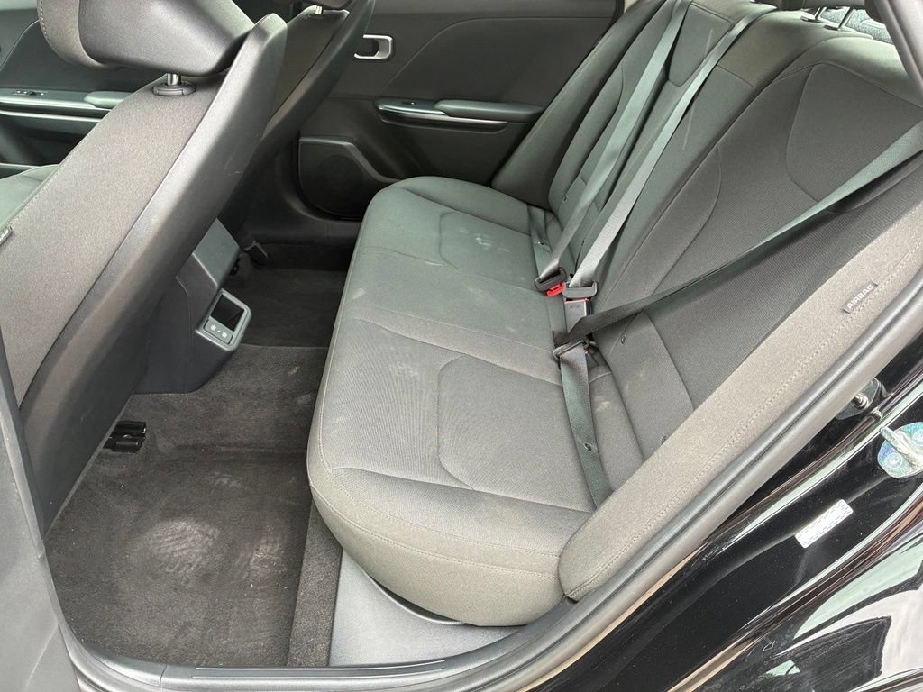 Used 2026 Black Kia LXS image 31