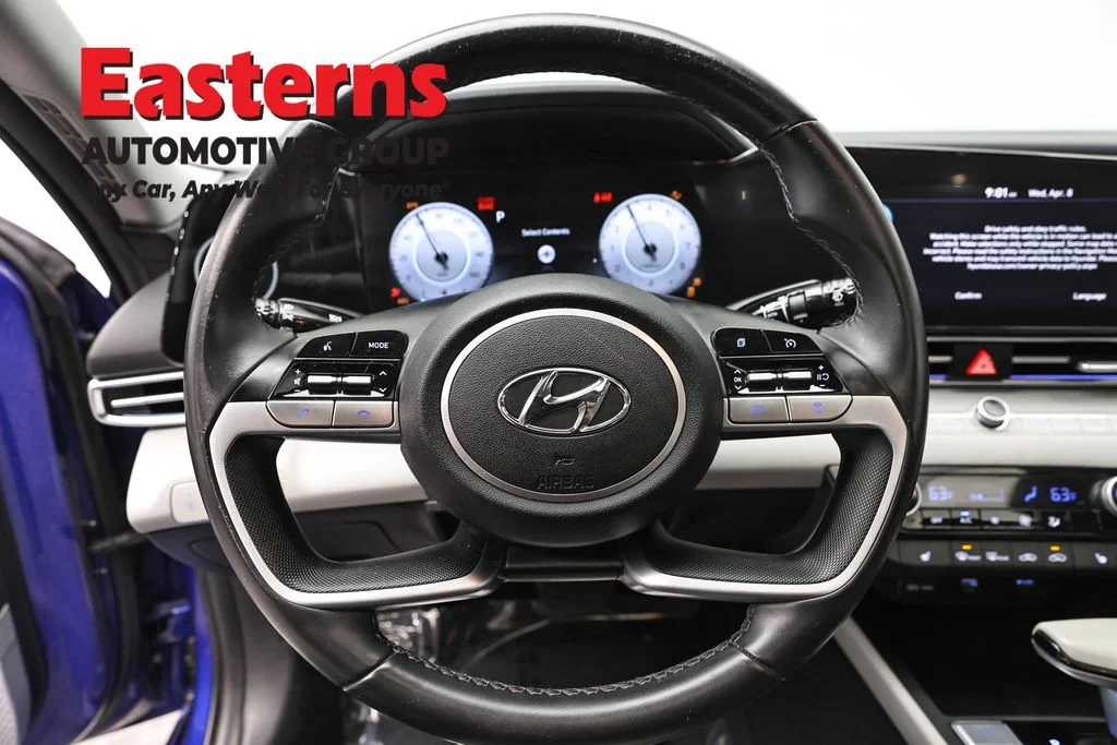 Used 2023 Blue Hyundai Limited image 10