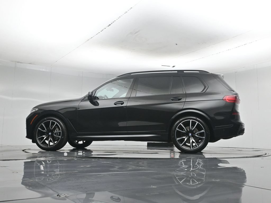 Used 2020 Black BMW xDrive40i image 8