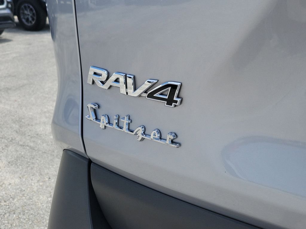 Used 2024 Silver Toyota XLE image 5