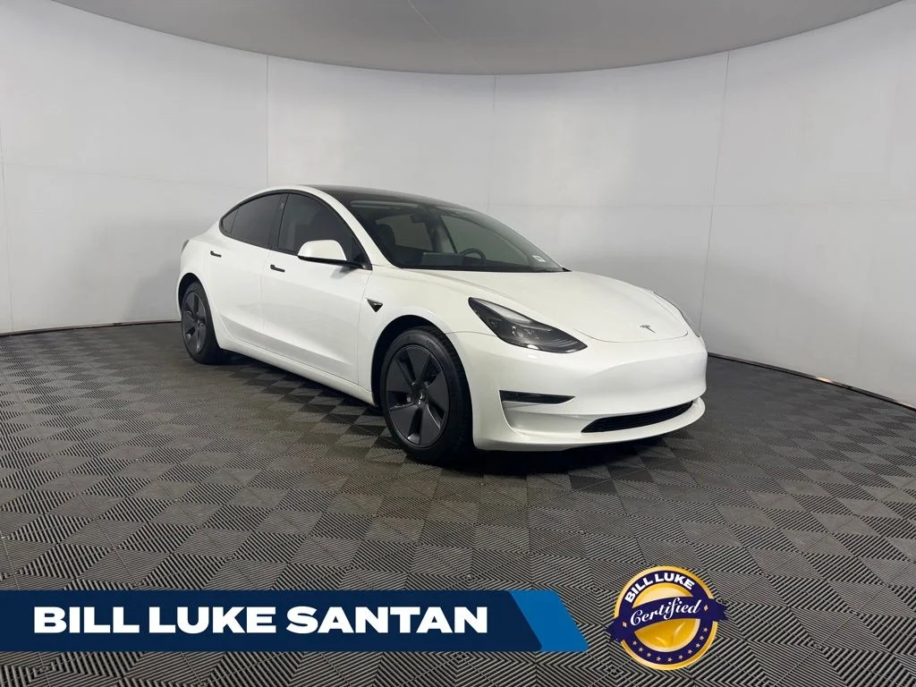 2023 Tesla Model 3 -'s photo