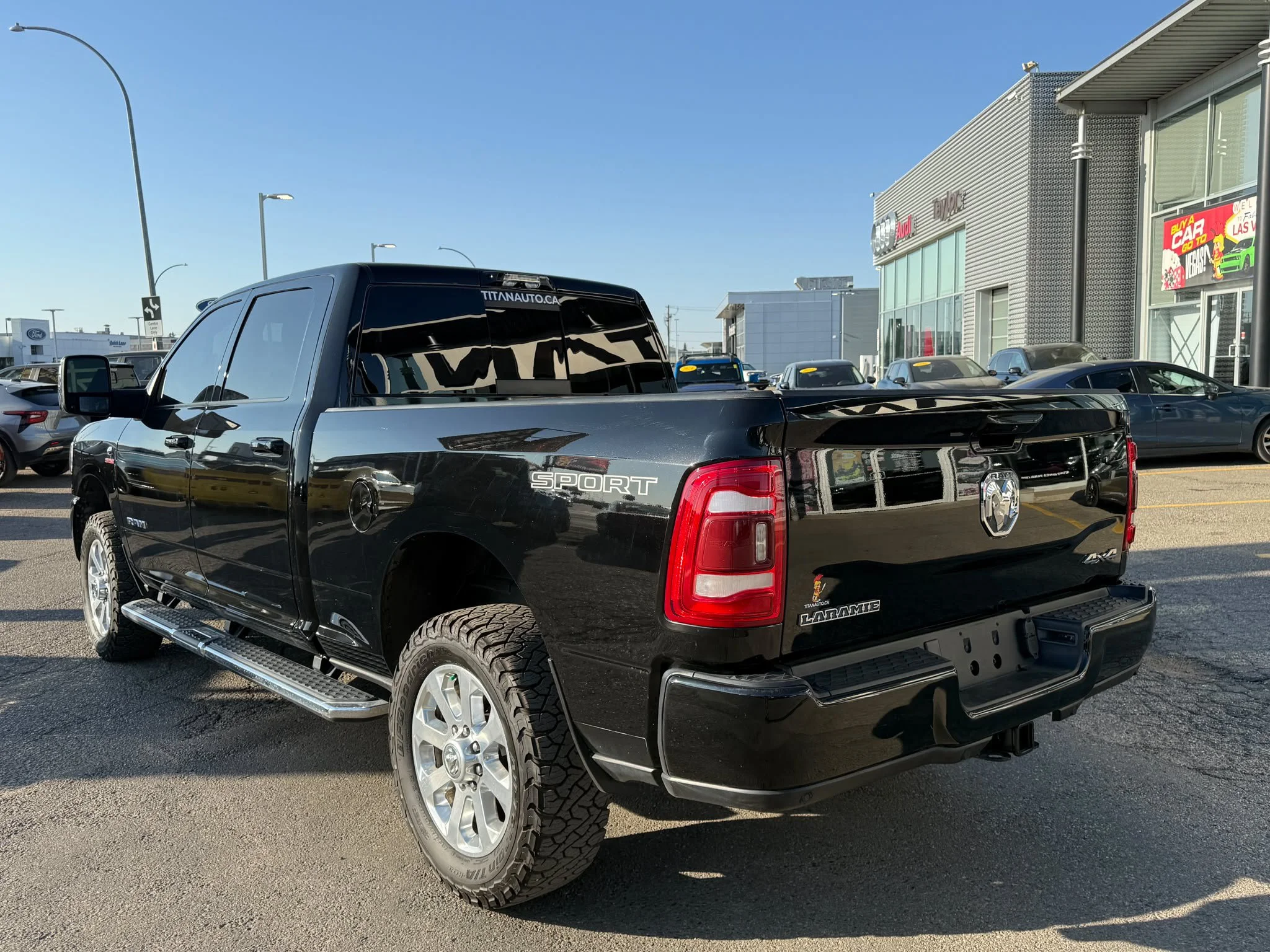 Certified Used 2023 Diamond Black Crystal Pearlcoat Ram Laramie 4x4*6.7L Cummins Diesel | Cooled Leather | Sunroof | Htd Wheel | Tow Pkg | 6ft Box | Navi image 13