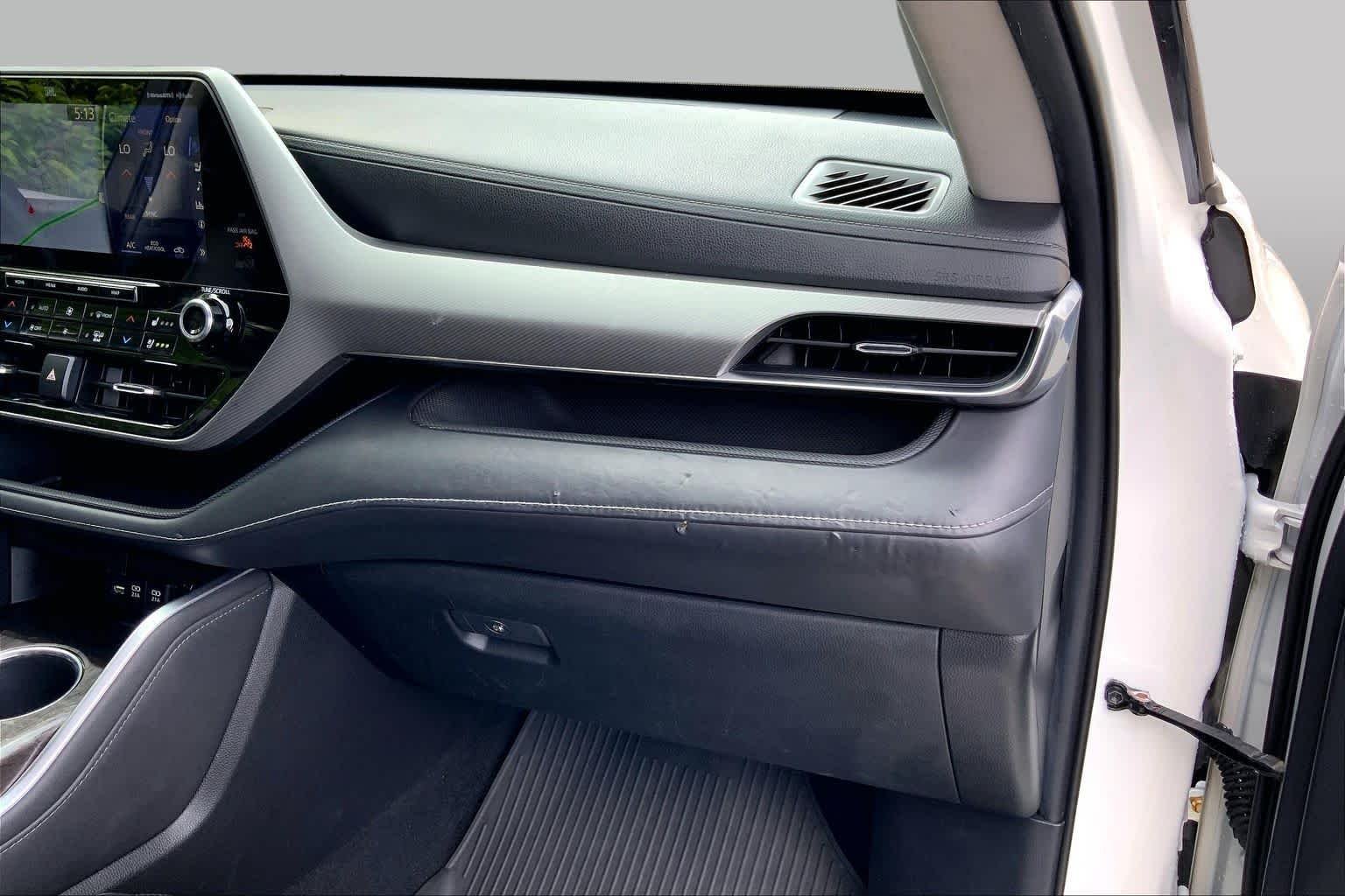 Used 2021 Blizzard Pearl Toyota Hybrid Platinum image 19