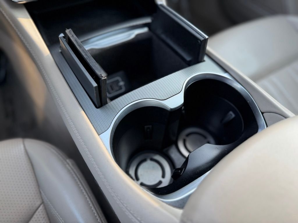 Used 2023 Bianco Astro Metallic Maserati GT image 15