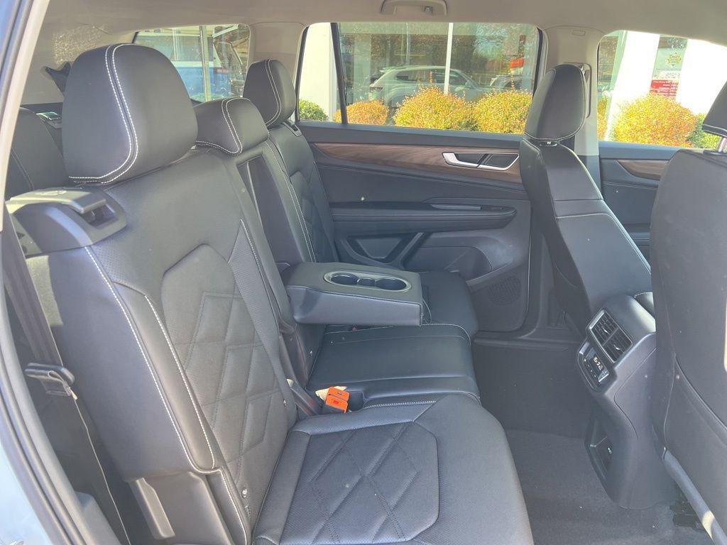 2026 Volkswagen Atlas SE - Photo 29