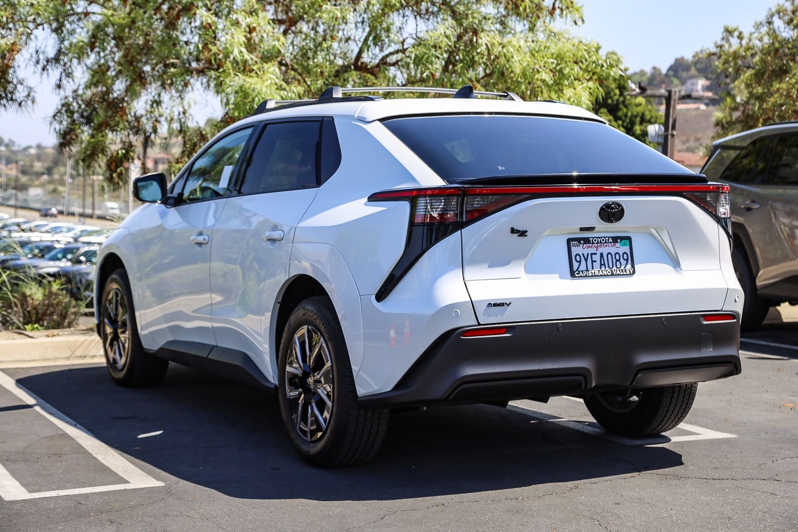 Certified Used 2026 Pearl Toyota XLE Plus image 7