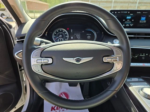 Used 2025 White Genesis 2.5T image 30