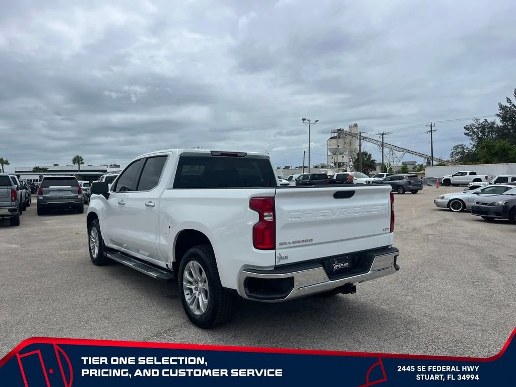 Used 2024 Summit White Chevrolet LTZ image 5