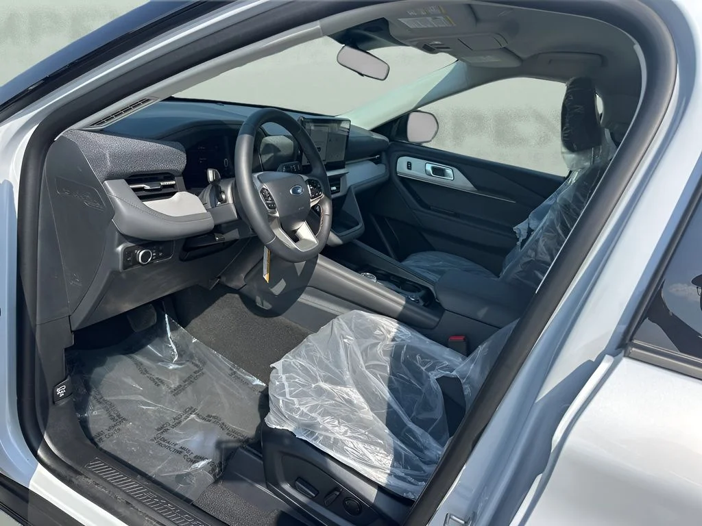 Used 2026 White Ford Active image 9