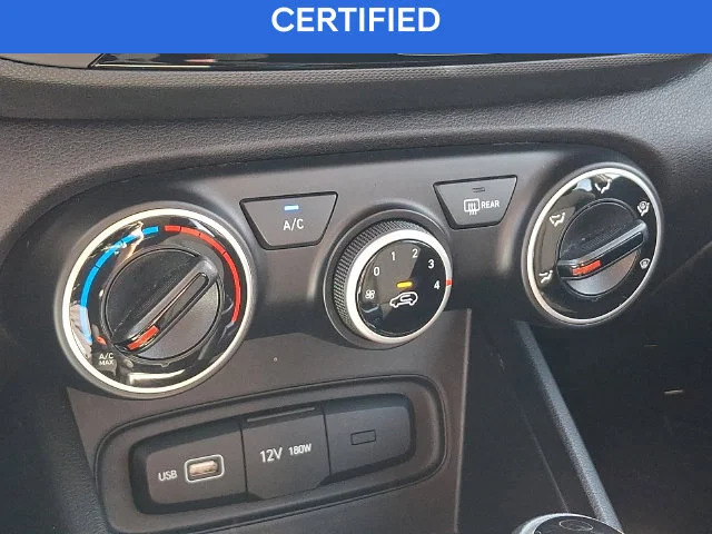 Used 2022 Blue Hyundai SE image 15