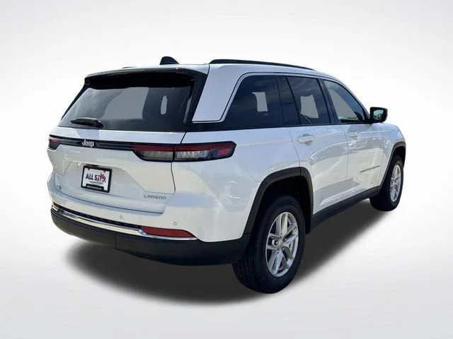New 2026 White Jeep Laredo X image 8