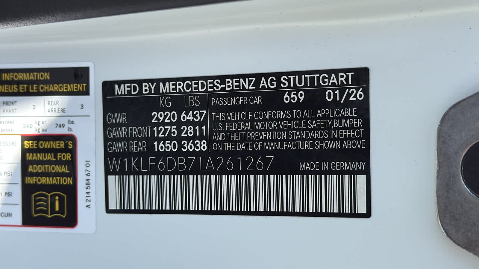 New 2026 MANUFAKTUR Moonlight White Magno Mercedes-Benz AMG® E 53 E image 14