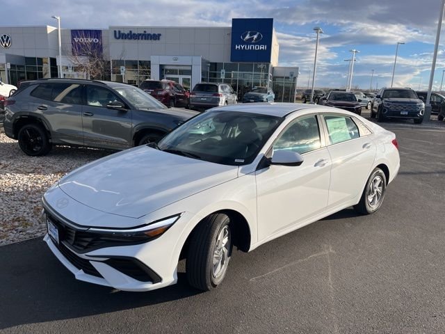 2026 Hyundai Elantra 2.0 SE IVT's photo