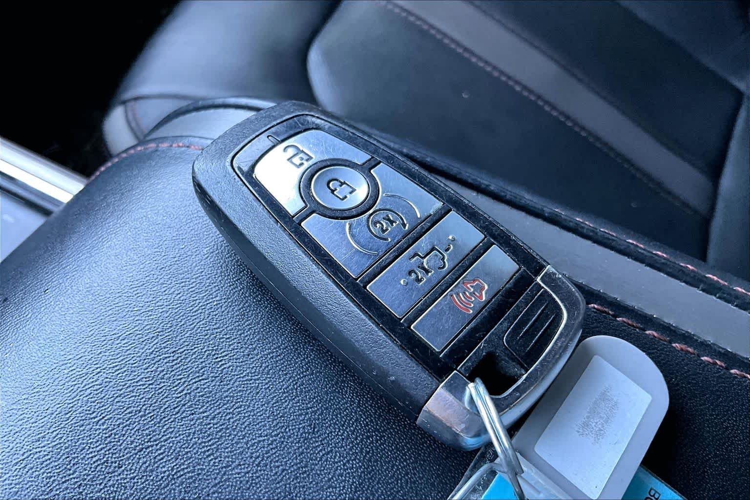 Used 2021 Lithium Gray Ford Platinum image 15