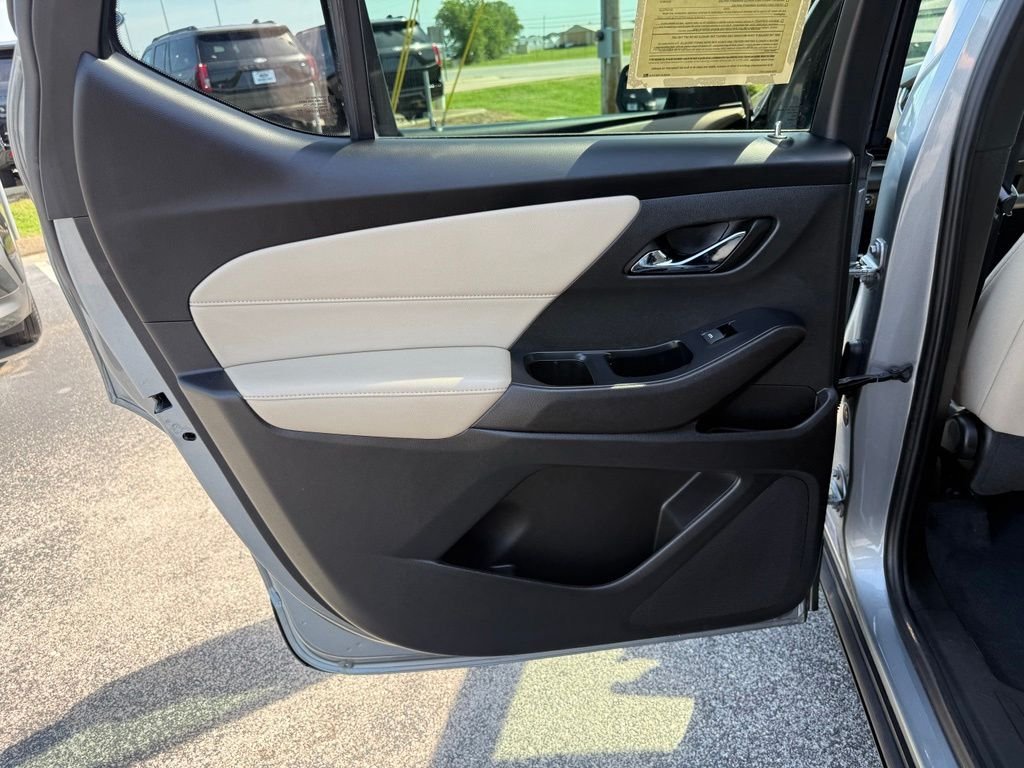 Used 2023 Gray Chevrolet LS image 10