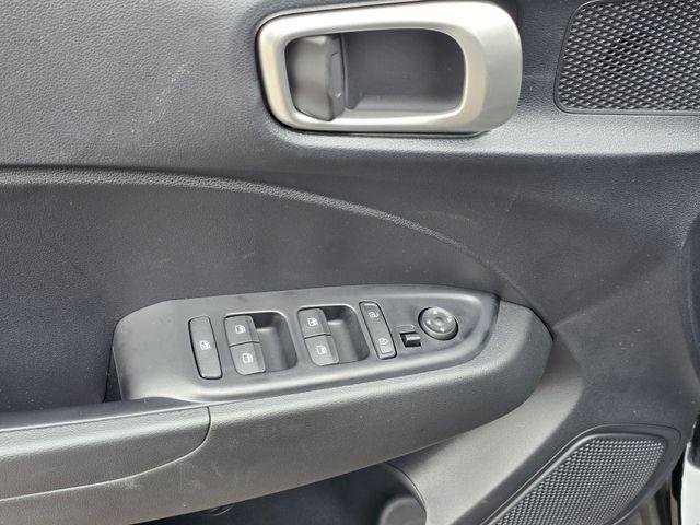 New 2026 Onyx Black Hyundai SE image 22