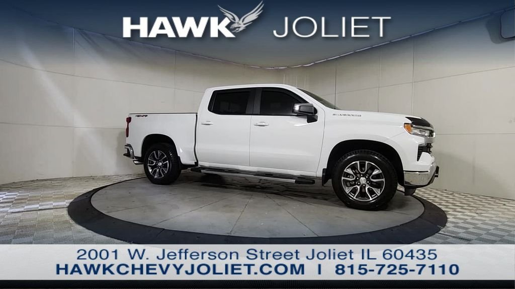 Used 2024 White Chevrolet LT image 8